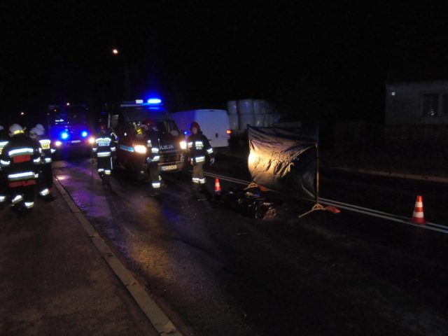 Kierowca zabił mieszkańca Dąbrów i uciekł, policja prosi o pomoc
